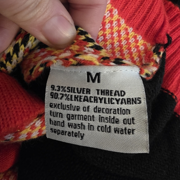 Oversized Button Up Christmas Cardigan- Oversized Medium - Picture 2 of 9